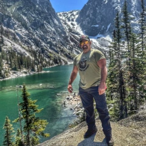 Meet your Posher, Darrell - Picture 1 of 1